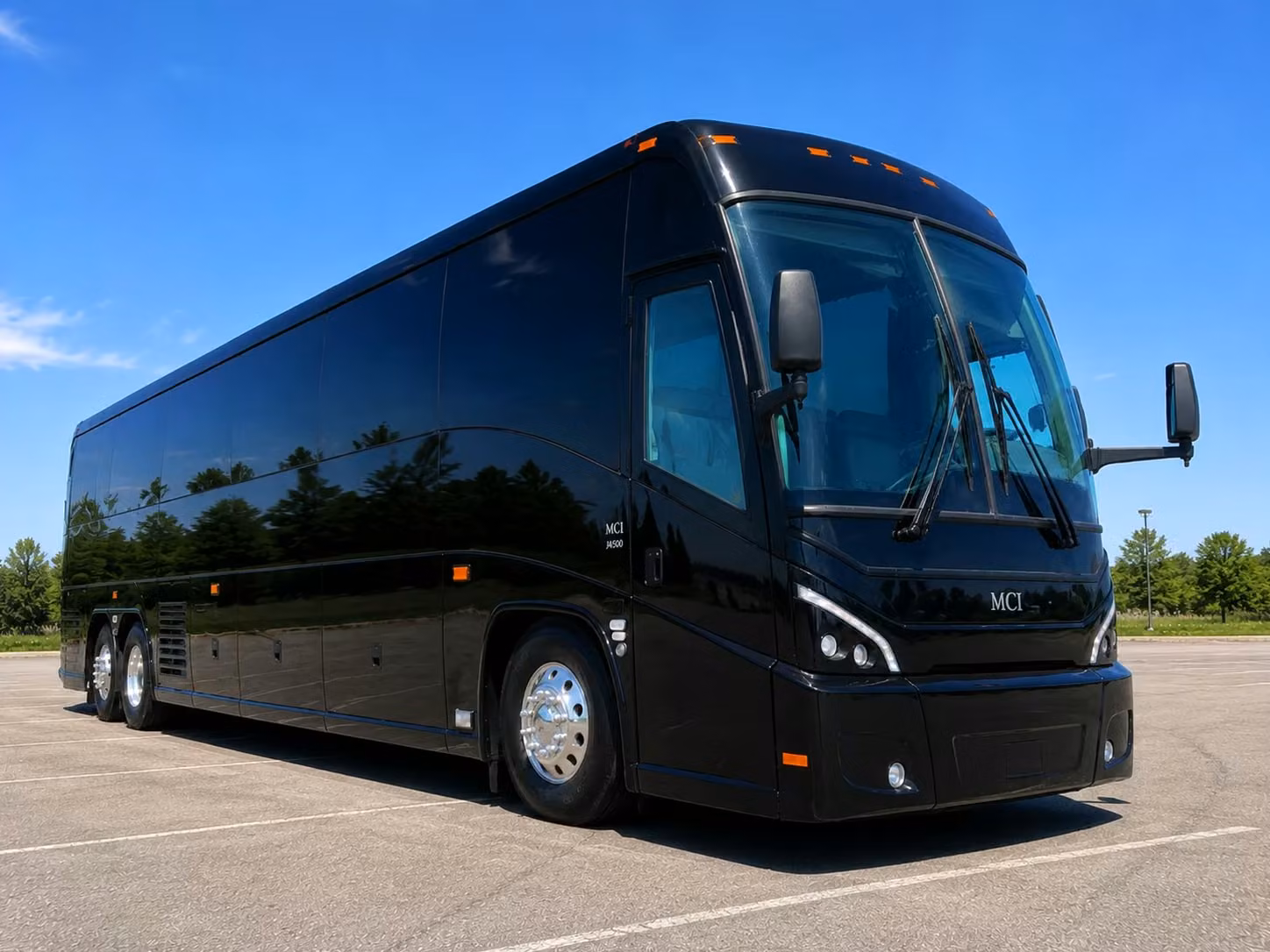 omaha employee shuttle bus services for daily commuters