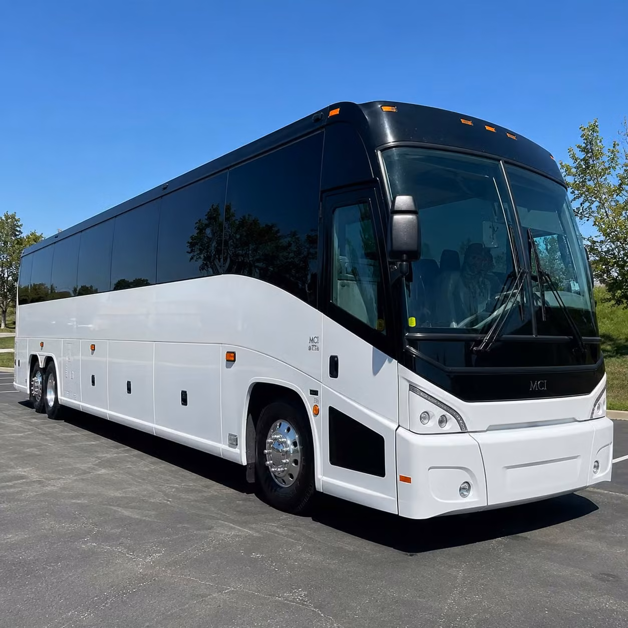 prom homecoming transportation services in omaha